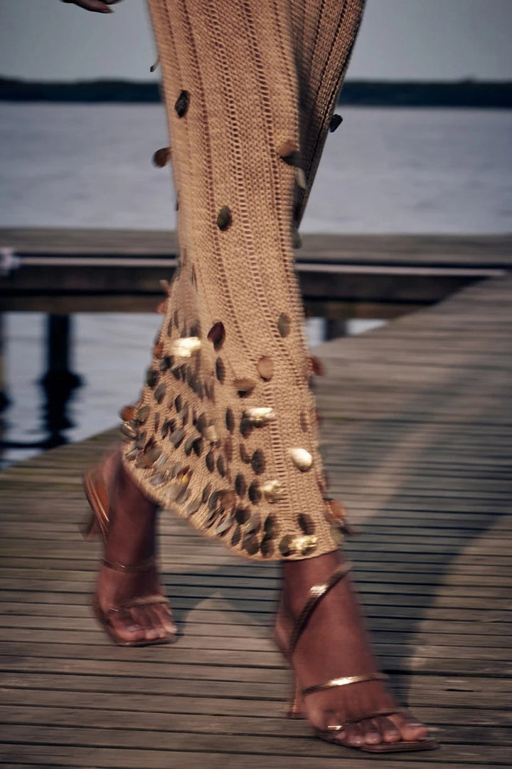 Robe élégante femme décolleté profond taille ajustable manches à sequins