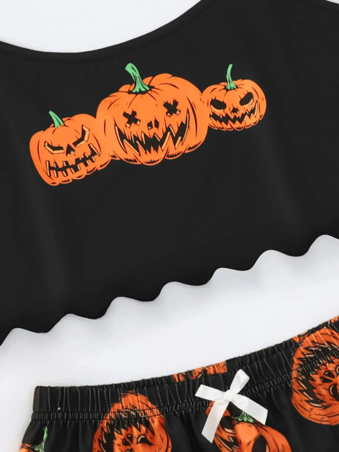 Pyjama imprimé Halloween – Douillet et festif pour la saison