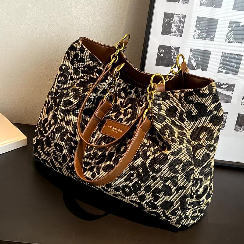 Sac Livia – Luxe imprimé léopard chic
