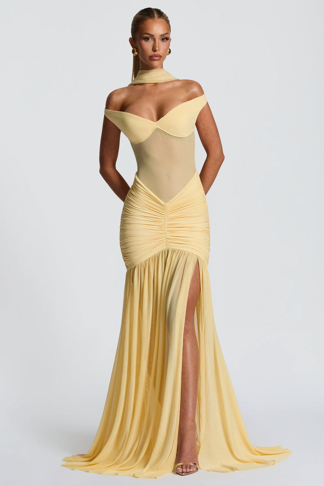 Alya Metallic Maxi Dress – Vibrant Olive Yellow Black Evening Gown