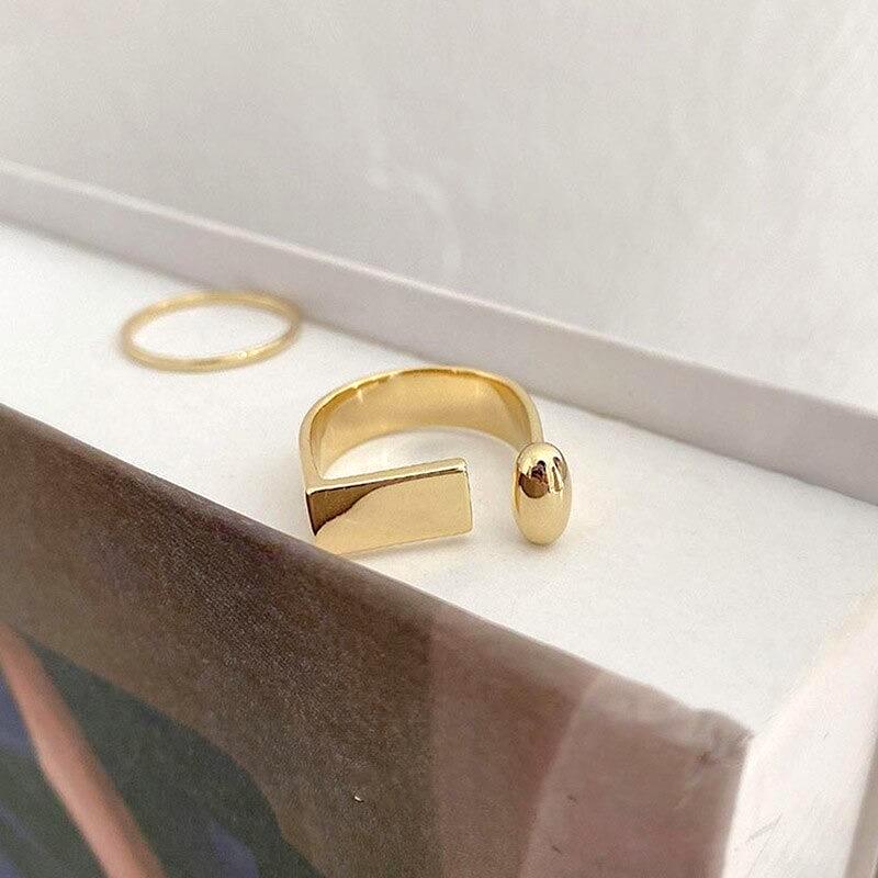 Liora Geometric Gold-Plated Adjustable Ring – Modern Silver Base
