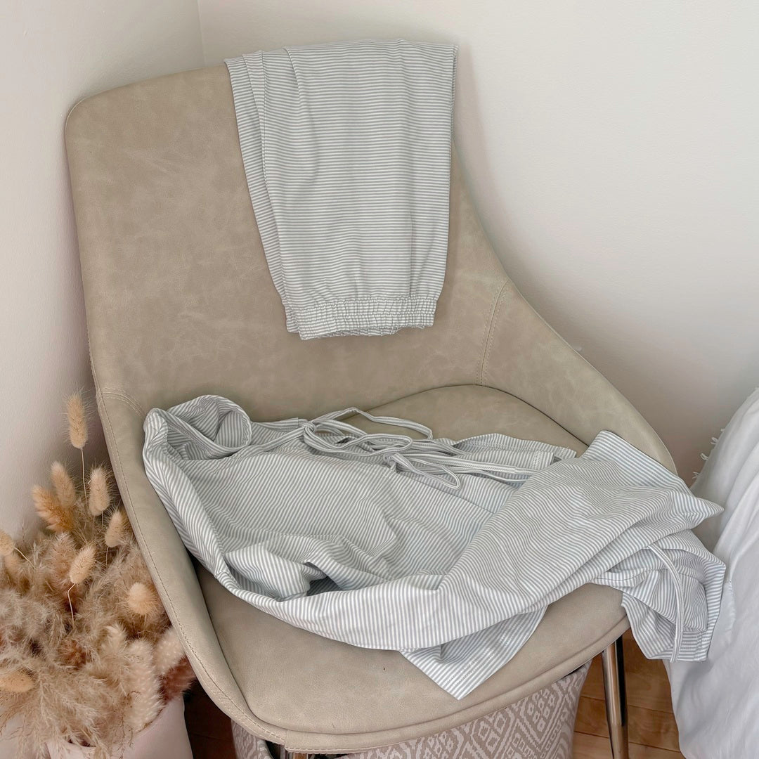 Liora Loungewear Set – Tie‑Front Striped Soft Relaxed Fabric
